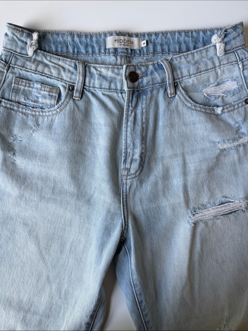 HIDDEN Women's Light Blue Straight Leg Distressed Cinch Waist Jeans